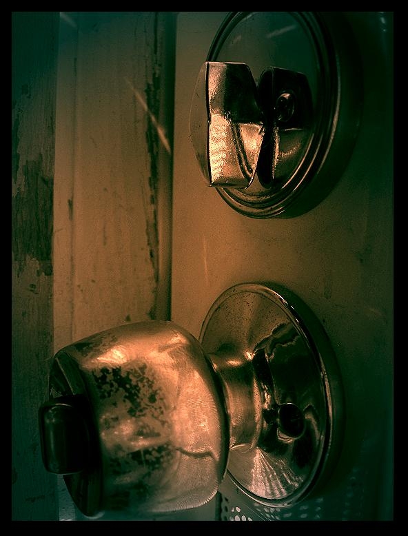 Copyright by Vanessa Powers (Pix# 704)